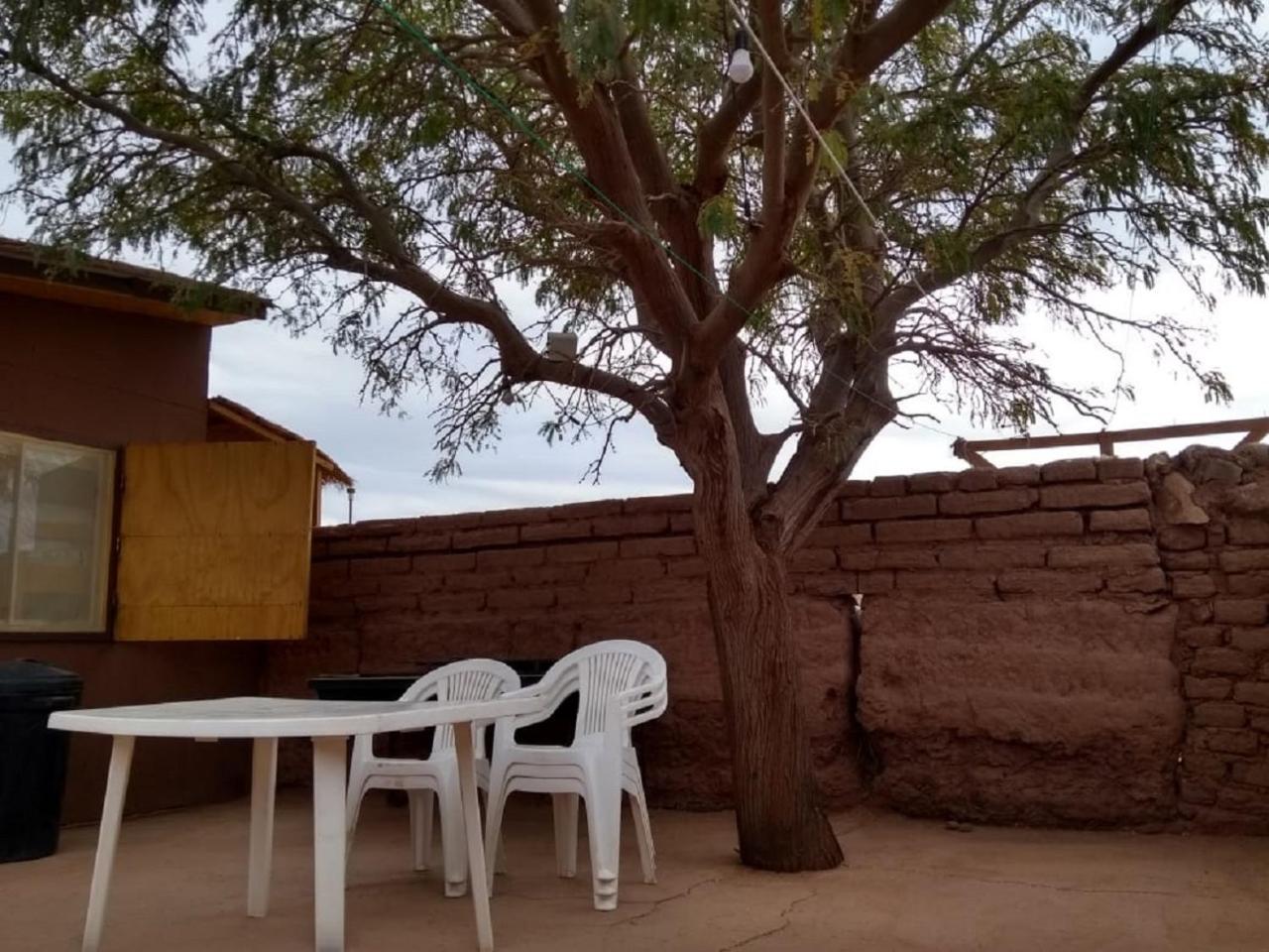Ojo Del Desierto *